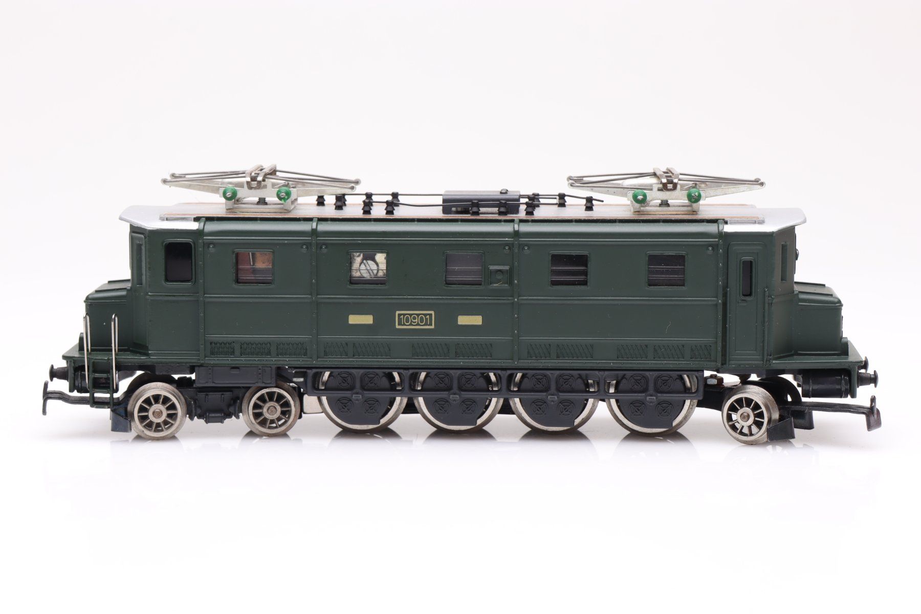 Hag Modellini di ferrovie: Hag 141 SBB Ae 4/7 E-Lok DC Digital, H0 – Nuovo (secondo la descrizione) da Ried (Muotathal) venduto da Modellbahn.swiss 1