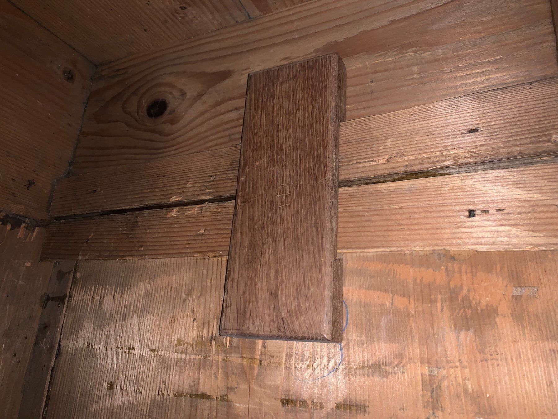 Schränke: Ein sehr alter Schrank / Kasten in Eiche – Gebraucht aus Wallisellen von zappenduster 7