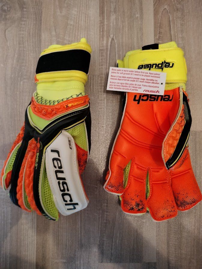 Reusch Altri accessori da uomo: Reusch Torwarthandschuhe Gr. 8.5, statt Fr. 120.-- – Nuovo e nell'imballaggio originale da Oftringen venduto da Sportivo.ch 3