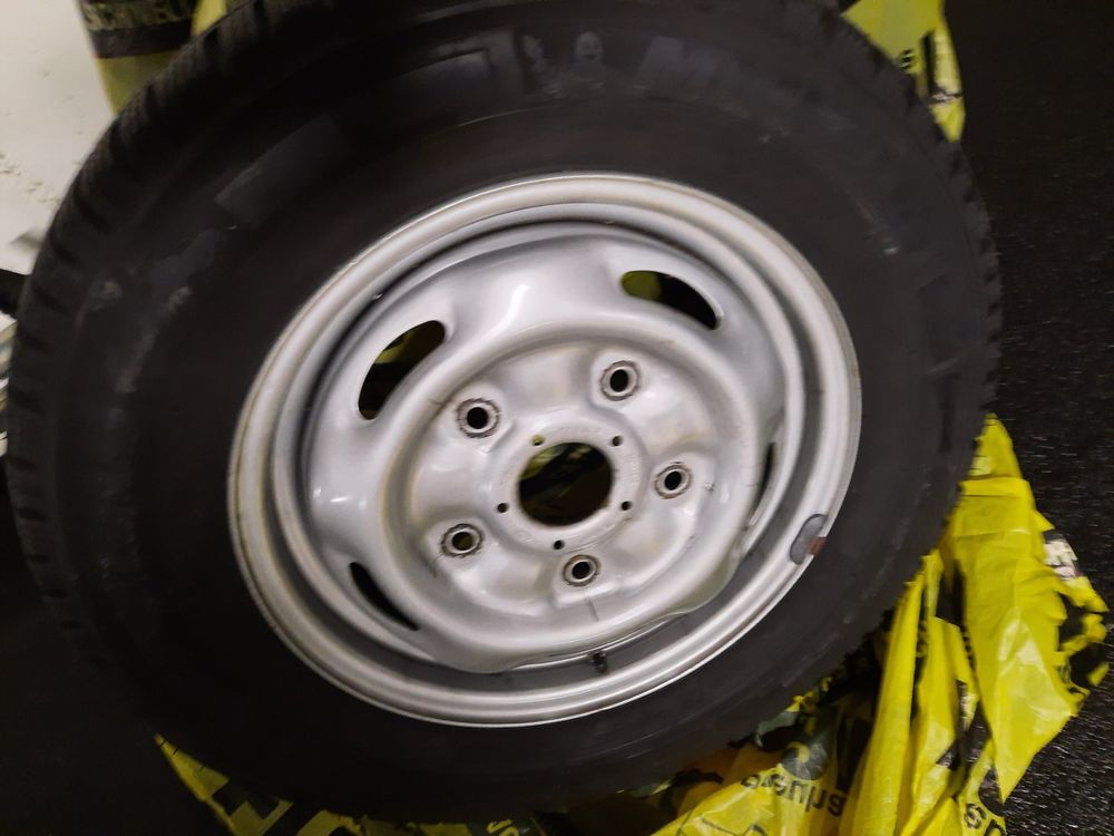 Ford Transit 4x kompletträder Michelin Winter | Kaufen auf Ricardo
