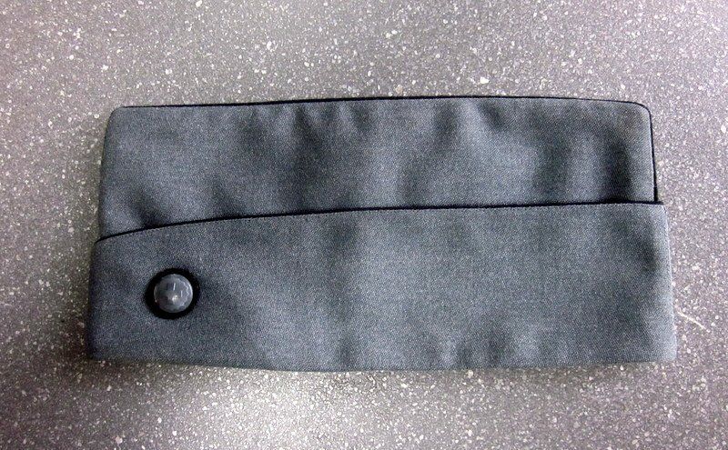 Schweizer Armee Uniformen: Schweizer Armee Ausgangs-Mütze,"Schiffchen" von 1976 Gr. 58 – Gebraucht aus Bischofszell von Pfau0 7
