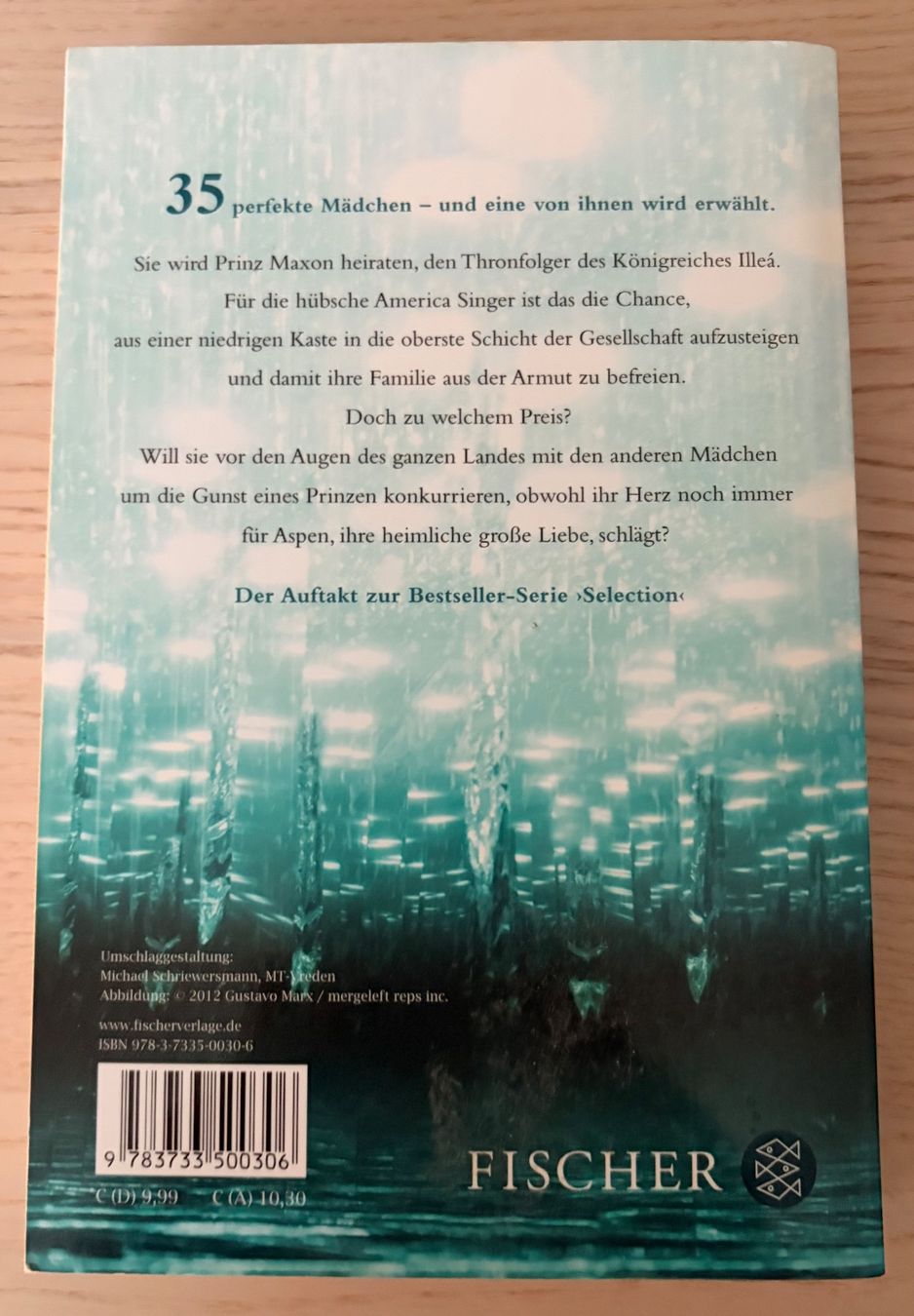 Libri: Selection von Kiera Cass – Usato da Wettingen venduto da MiSoMa 2