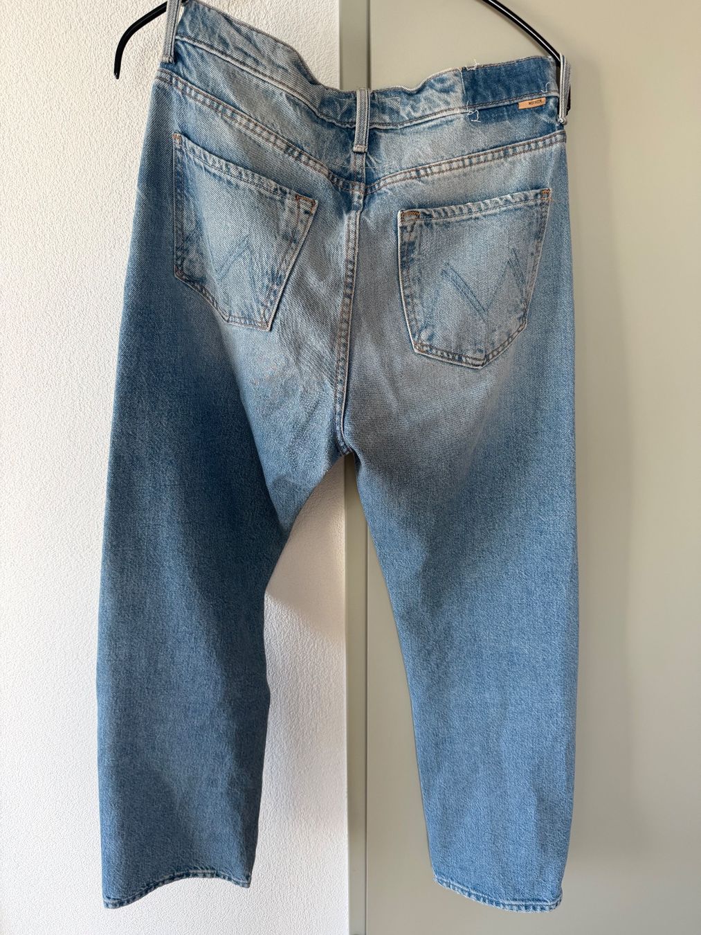 Jeans: Mother The Dichter Hover 25 – Gebraucht aus Dübendorf von gas_2wcn 2