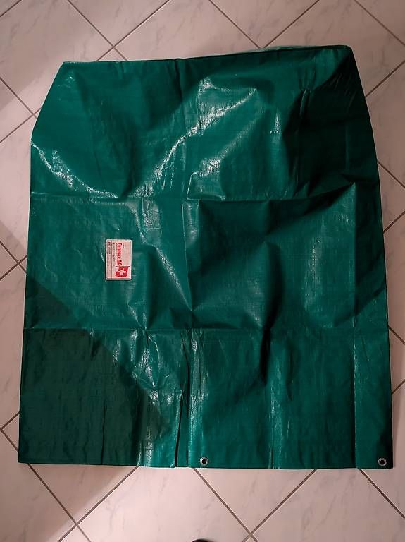 Altro: Grillabdeckhaube/Kompostsack – Usato da Zufikon venduto da Baum03 2