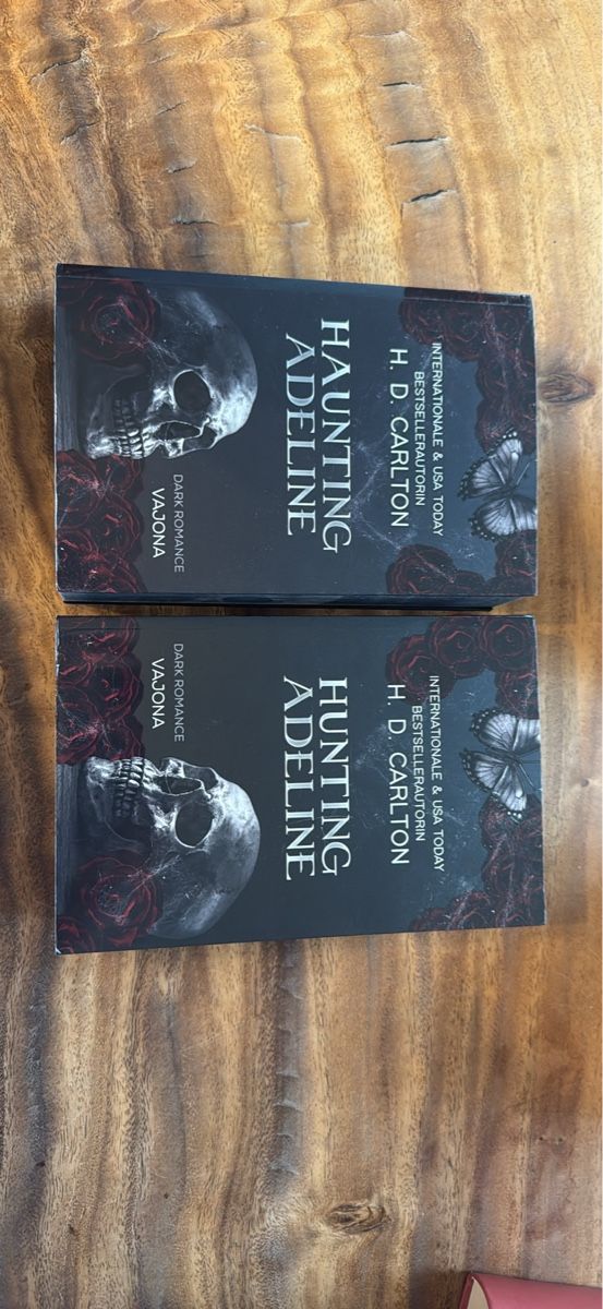 Libri: Haunting Adeline H.D. Carlton Buch 1 und 2 – Usato da Rüti ZH venduto da lin_l2np