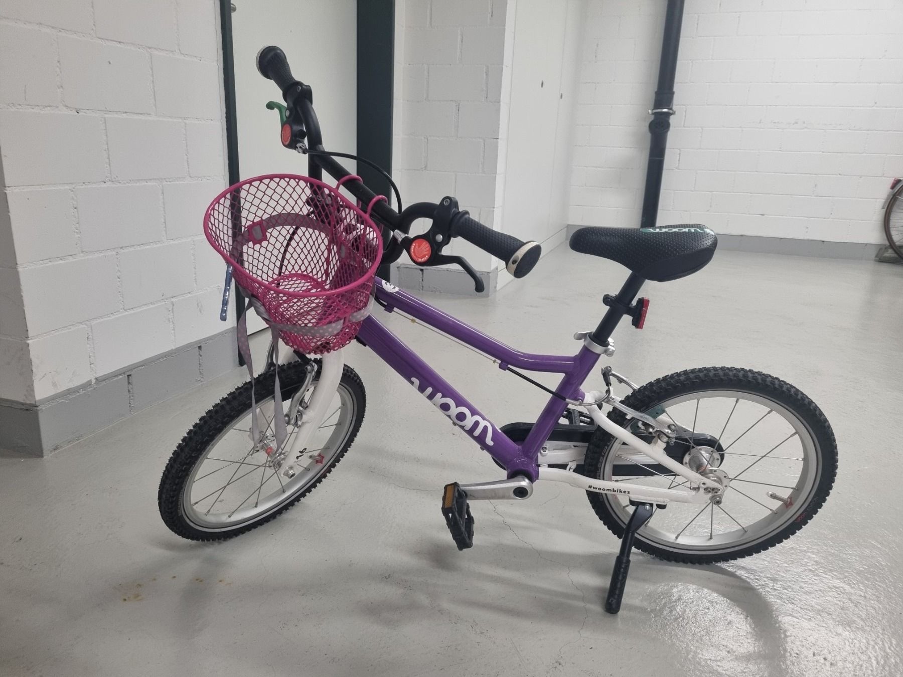 Woom Velos: Woom Kindervelo 3 Lila – Gebraucht aus Volketswil von