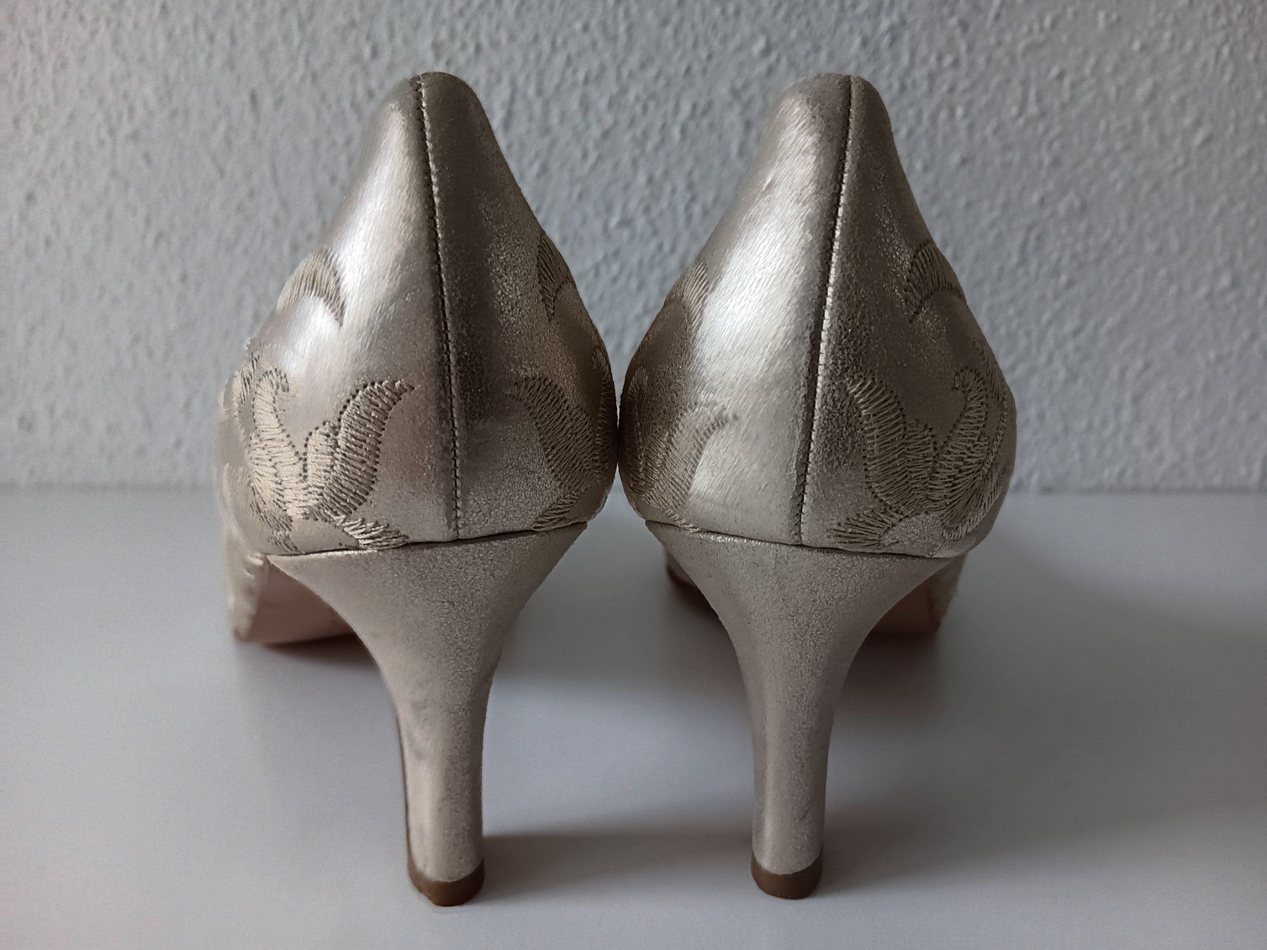 Scarpe da donna: CARVELA Chaussures / Schuhe pointure / Nummer 38 – Usato da Cossonay-ville venduto da Super-Price-Quality 5
