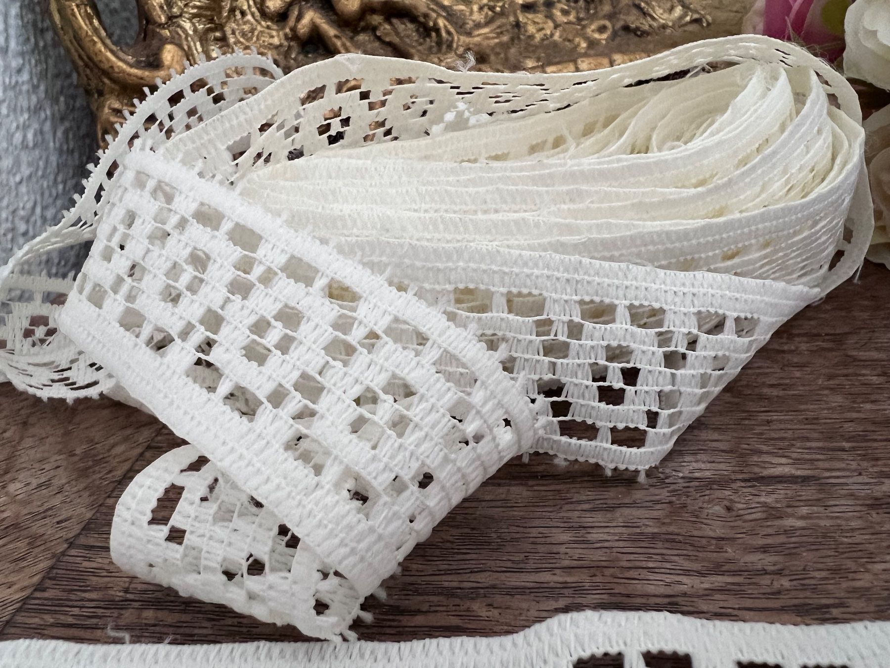 Tessuti: Alte, antike Spitzen - Shabby - 680cm – Nuovo (secondo la descrizione) da Walzenhausen venduto da Cerna007 5