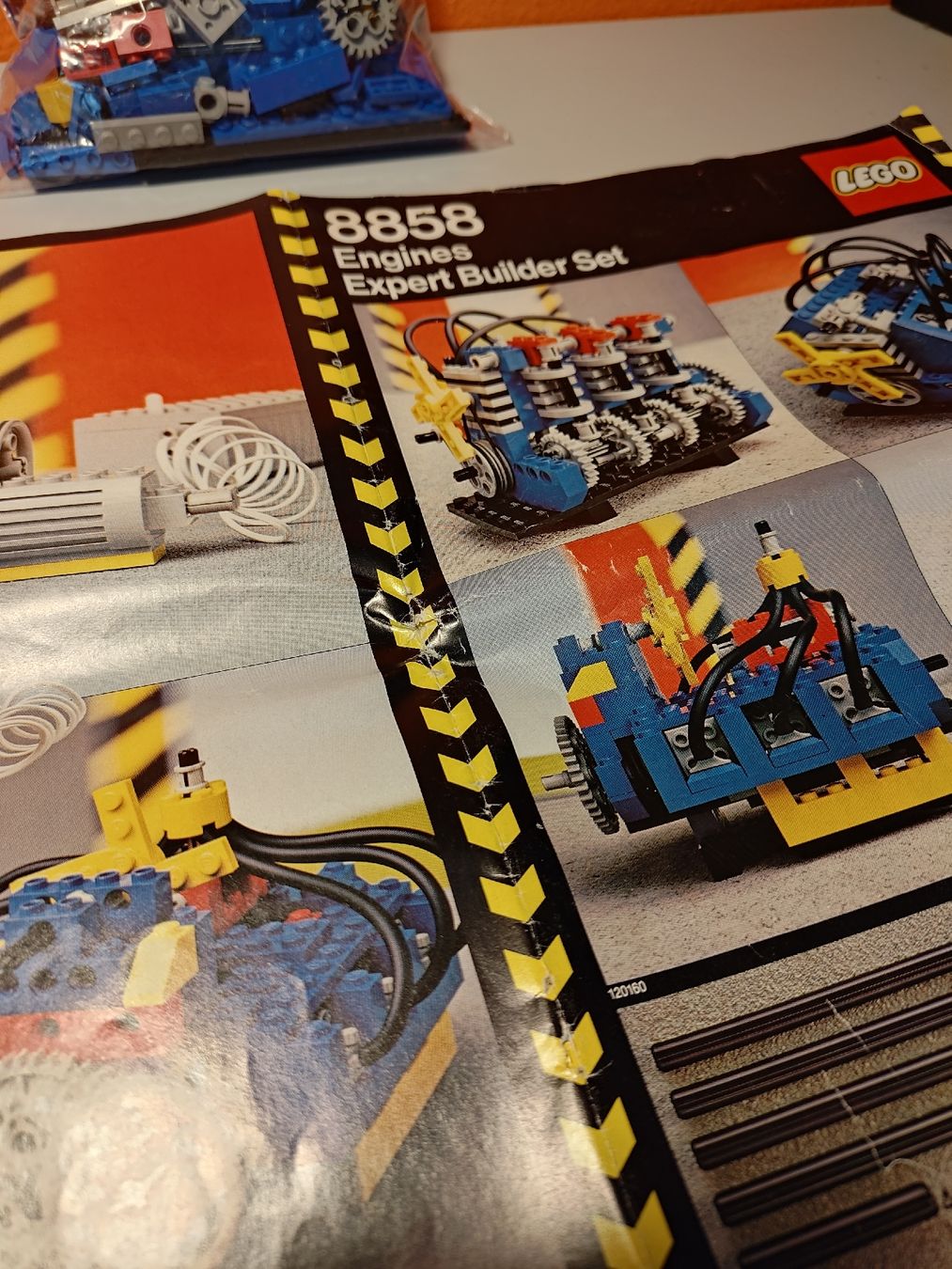 Lego Kit di costruzioni: Lego 8858 engines expert building set – Usato da Allschwil venduto da Techiooo 4