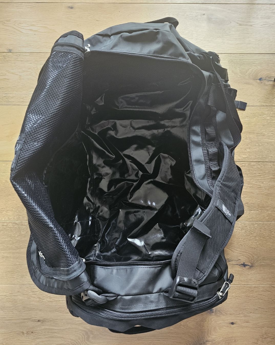 North Face Taschen: The North Face Base Camp Duffel L – Gebraucht aus Volketswil von ruffy05 2