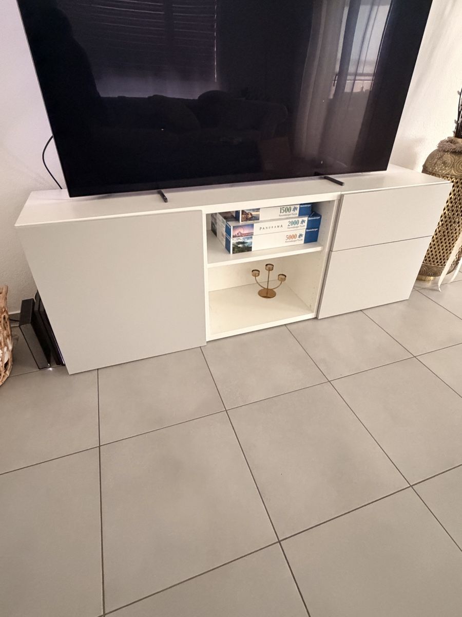 Mobili TV: Fernsehmöbel – Nuovo (secondo la descrizione) da Oftringen venduto da Happydrummer