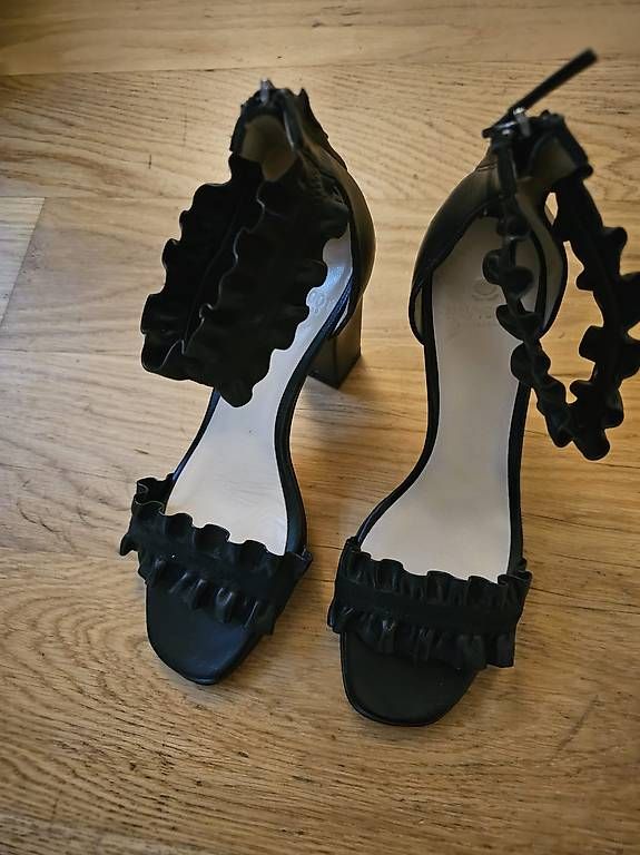 Damenschuhe: Pumps Navyboot – Gebraucht aus Zürich von Omega_Kappa 1
