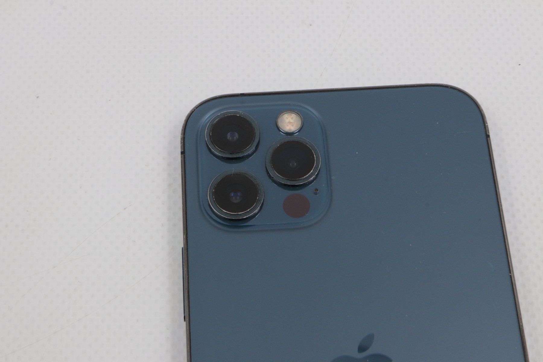 Apple Telefoni cellulari / Smartphones: APPLE iPhone 12 Pro iCloud gesperrt (26060116) – Difettoso da Zürich venduto da fundsachenverkauf 6