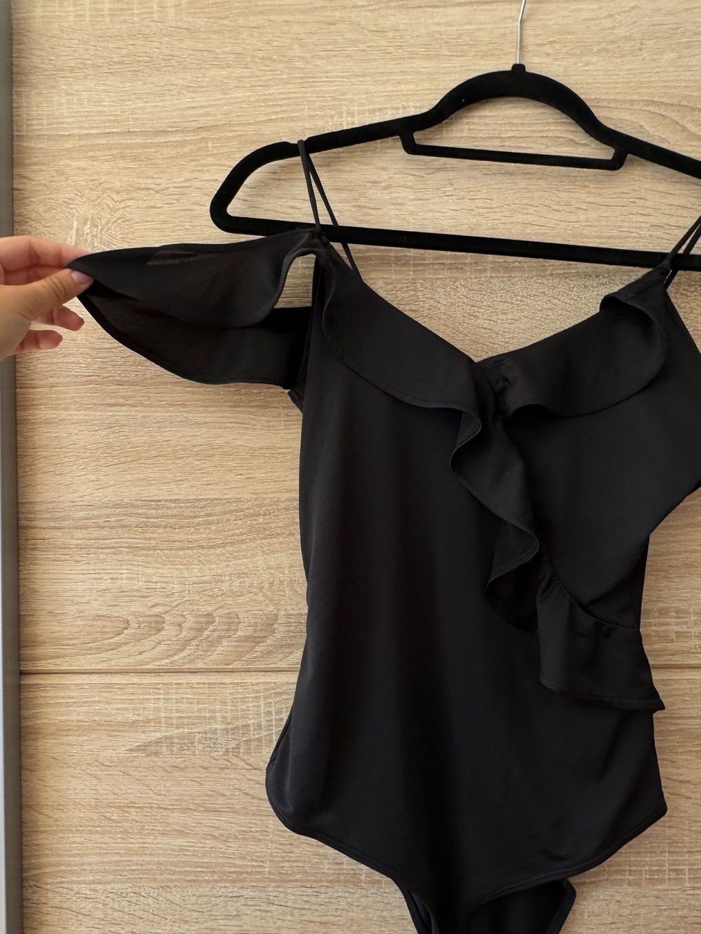 Tops: Body noir chic – D'occasion à Montreux par Iza_81199 2