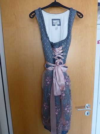MarJo Dirndl blau mit Pailletten Grösse 42 gebraucht