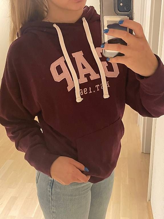 Gap Maglioni & Felpe: Gap Hoddie – Usato da Schüpfen venduto da ani_gj8r 1