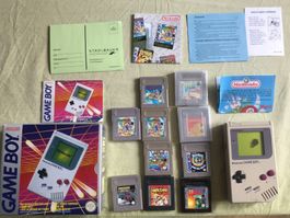 Game Boy Classic (defekt) mit 10 Spielen, OVP und Beilagen