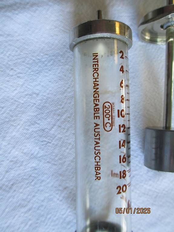 Tecnologia medica: Glas-Spritze – Usato da Riehen venduto da dipus 3