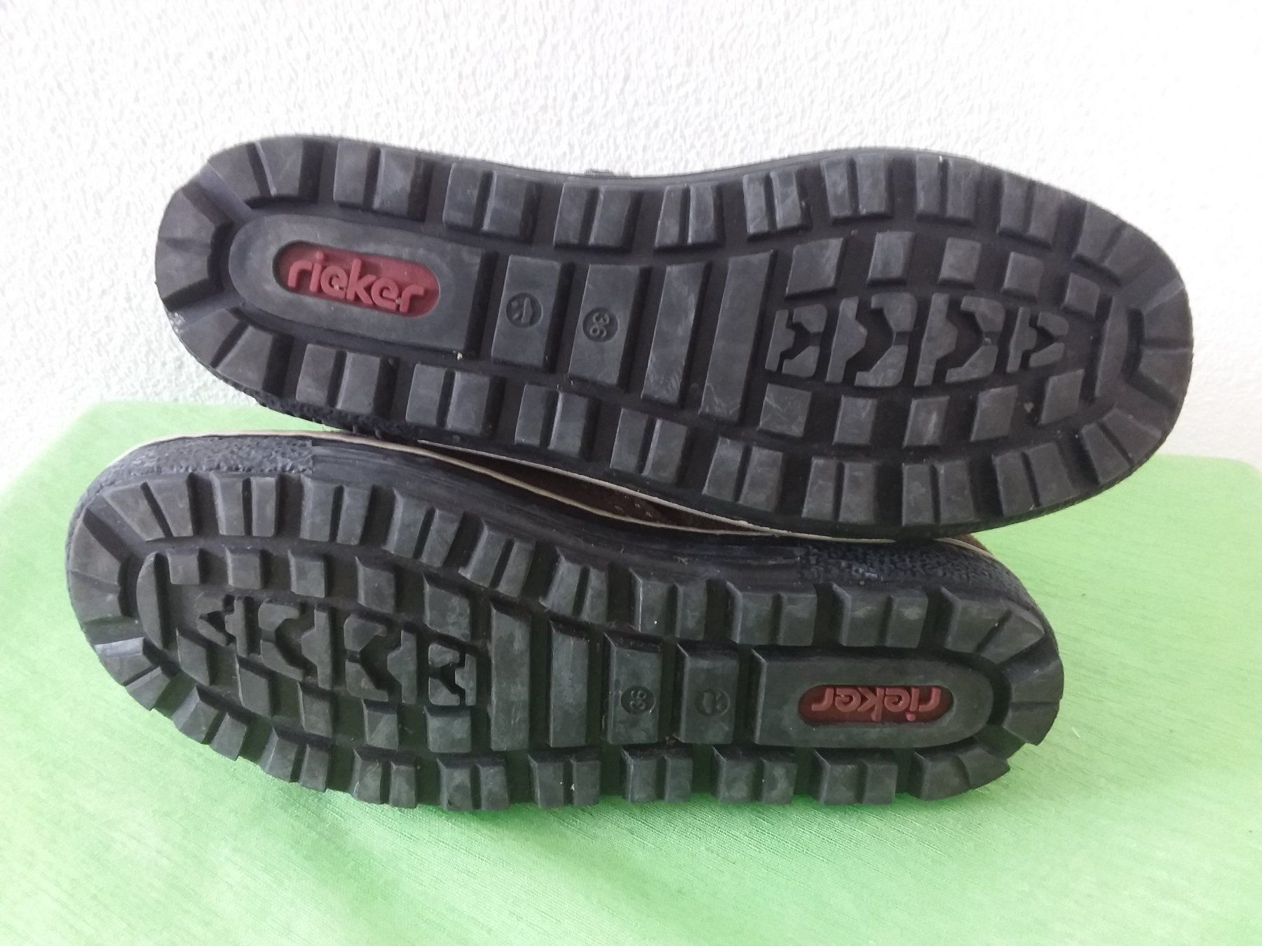 Rieker Scarpe da donna: RIEKER Winterstiefel, Gr 36 – Usato da Uitikon Waldegg venduto da Risibisi7 5
