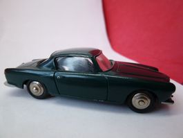 DINKY TOYS - Alfa Romeo 1900  dunkelgrün = painted