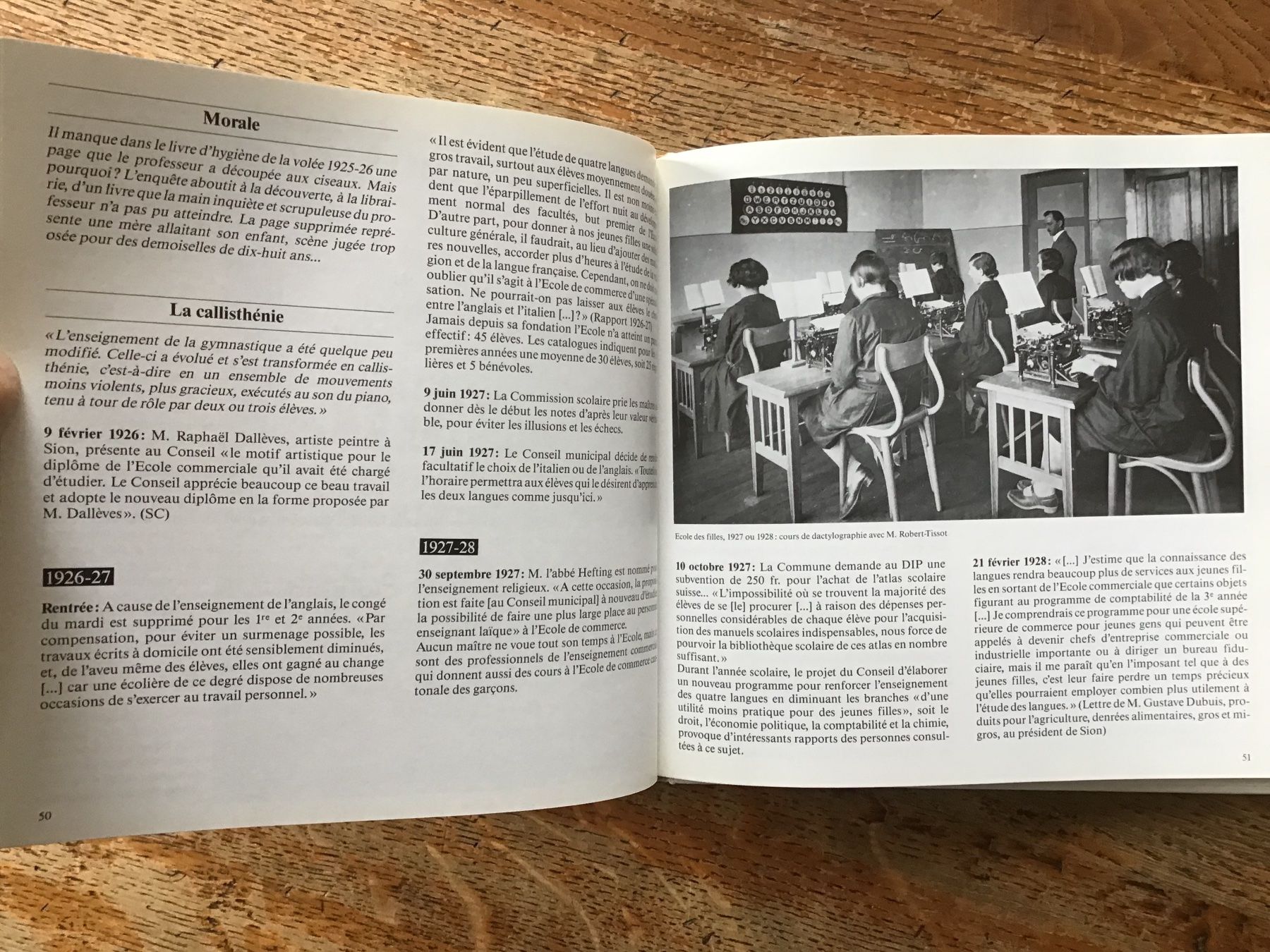 Libri: 75 ans école supérieure de commerce Sion – Usato da Fully venduto da Ruby97 4