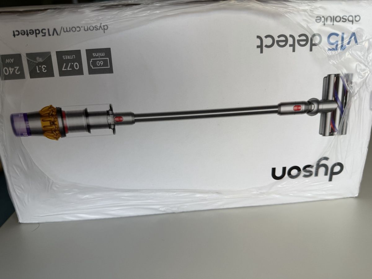 Dyson Staubsauger & Zubehör: Dyson V15 Detect Absolute neu originalverpackt – Neu und originalverpackt aus Dübendorf von Lotus2011 1