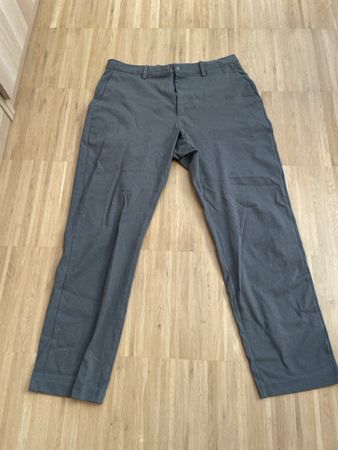 Uniqlo Hosen