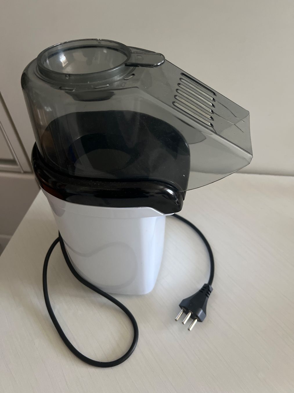 Elettrodomestici da cucina: Popcornmaschine Salco weiss – Usato da Basel venduto da friceberg2 3
