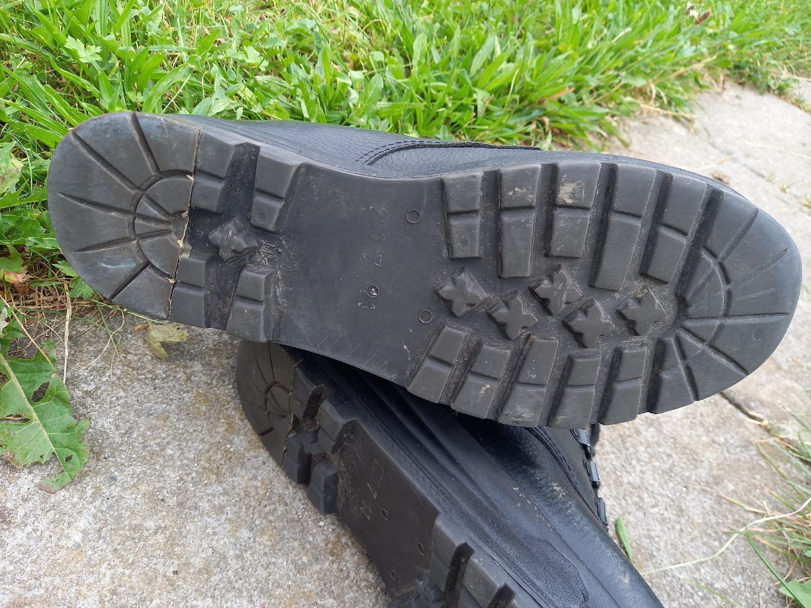 Minerva Scarpe da uomo: Kampfstiefel Minerva 280/7 gebraucht – Usato da Galgenen venduto da Allerlei8854 3