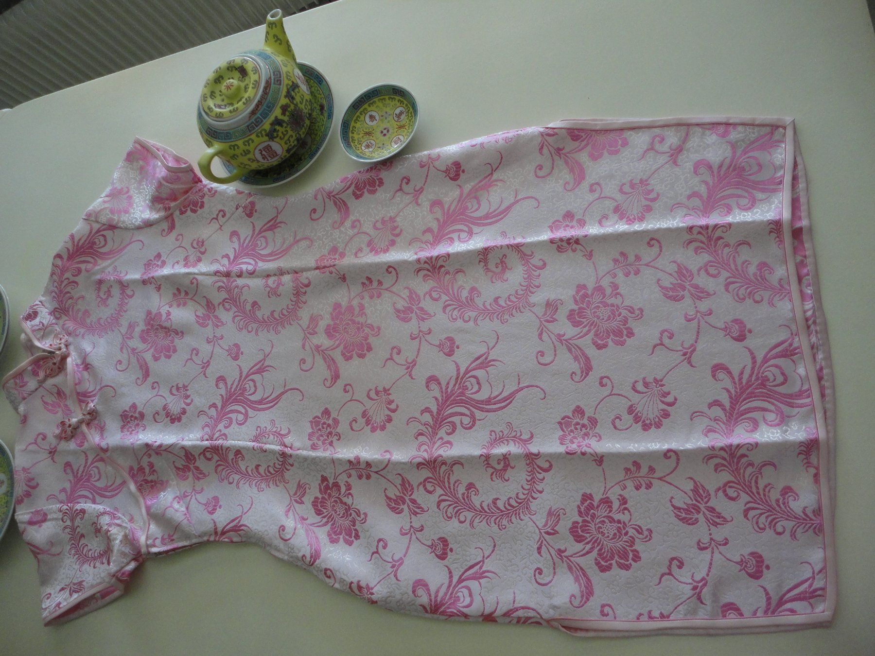 Robes: Cheongsam Kleid pink – D'occasion à Bonstetten par nat_tv99