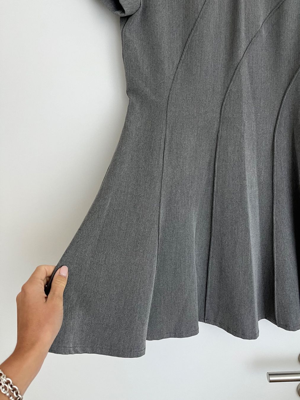 Zara Robes: Kleid Zara – Neuf (Voir description) à Galgenen par eka_v87z 1