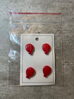 Rote Kunstoff Knöpfe / EPA / Näh Knopf annähen (neu)