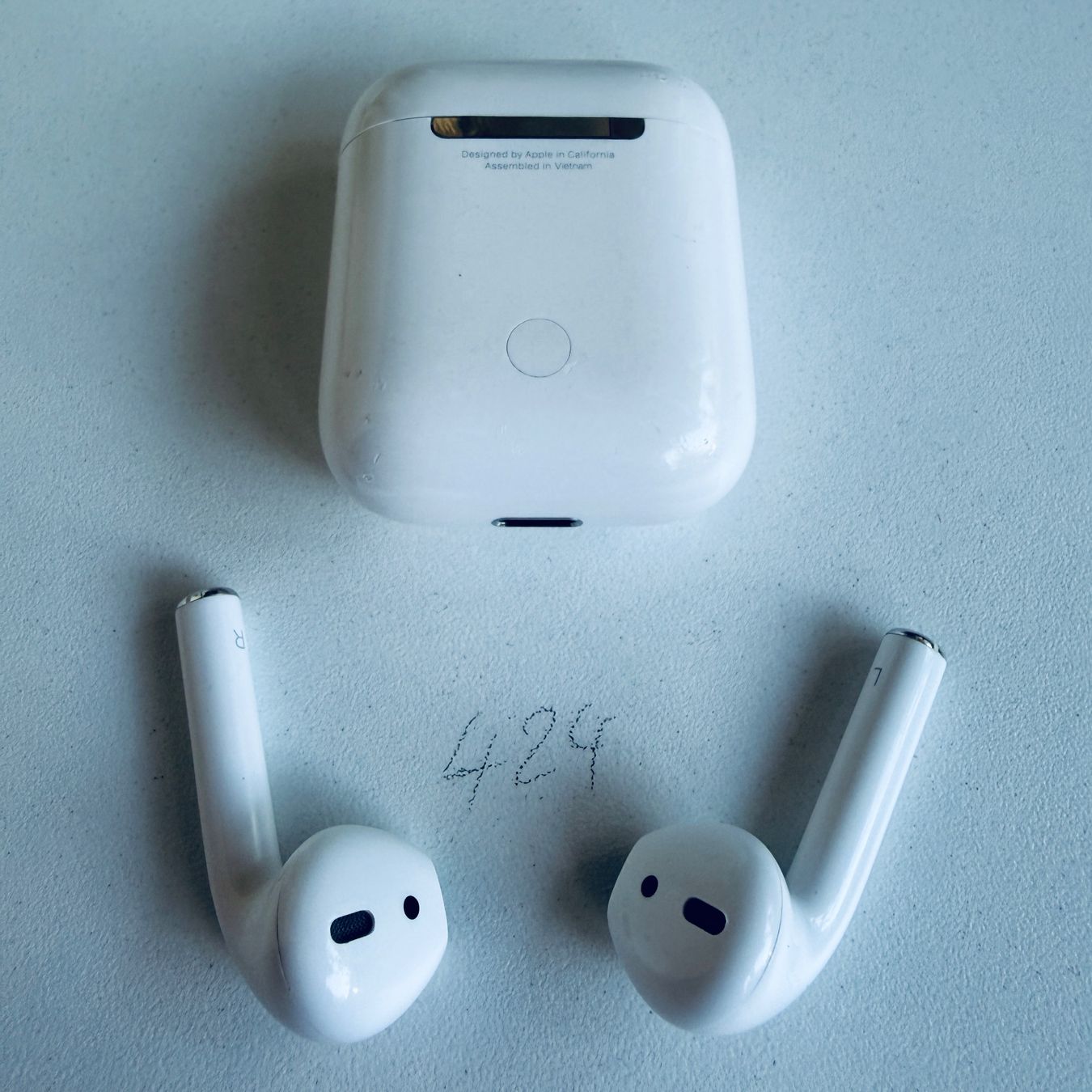 Apple Kopfhörer: Original Apple AirPods 2 Gen. Wireless Kopfhörer & Case – Gebraucht aus Basel von MY.AIRPODS.SHOP 8