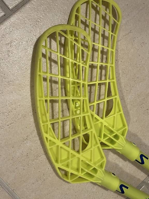 Giocattoli: Children's floor ball set – Usato da Crassier venduto da CocoChill 3