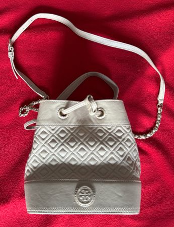 Tory Burch Bucket Bag, sehr guter Zustand, Sommer Tasche!