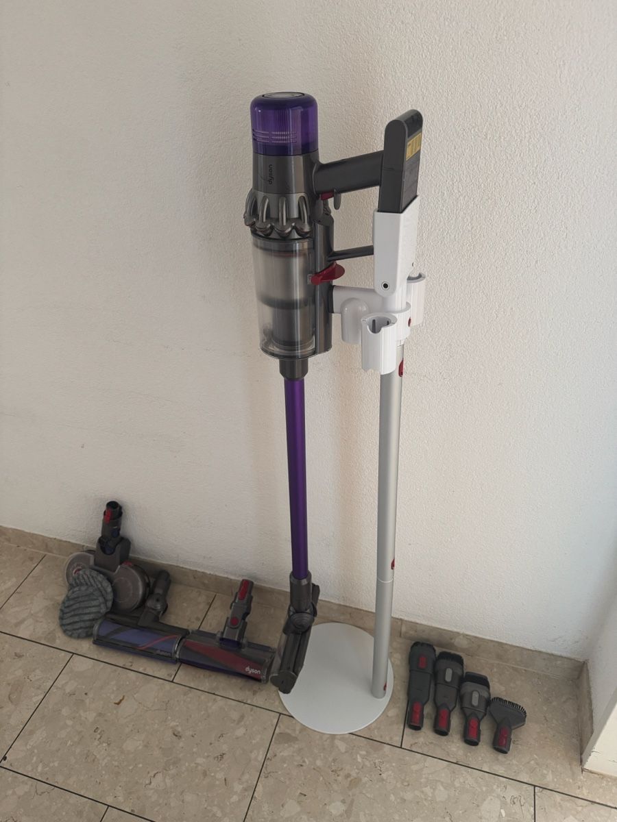 Dyson Aspirapolveri & Accessori: Dyson V11 Absolute Akku-Staubsauger – Usato da Au SG venduto da jel_gl6z