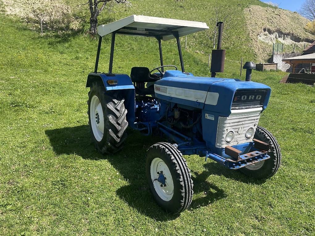 Traktor Ford 3000 (Gebraucht) in Matzendorf für CHF 3200 – nur Abholung ...