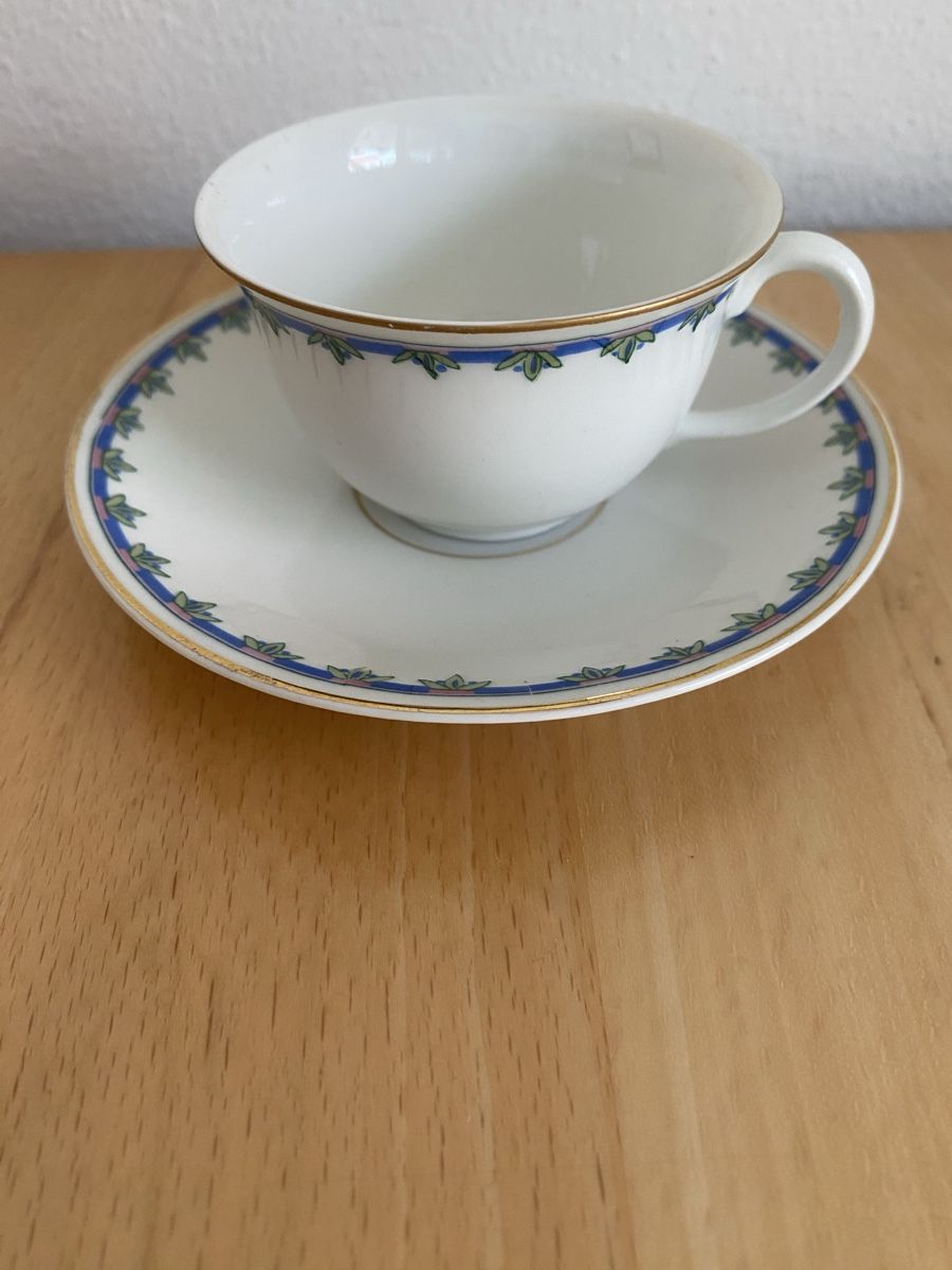 Tazze: Antike Espresso Tasse Langenthal – Usato da Schwarzenburg venduto da Michellu