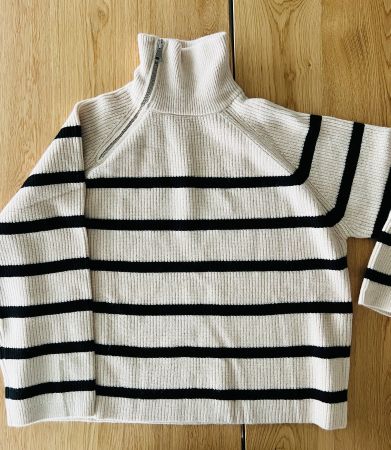 Pullover mit Reissverschluss von Zara, neu ohne Etikette