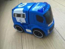 Riesen Polizei Auto!