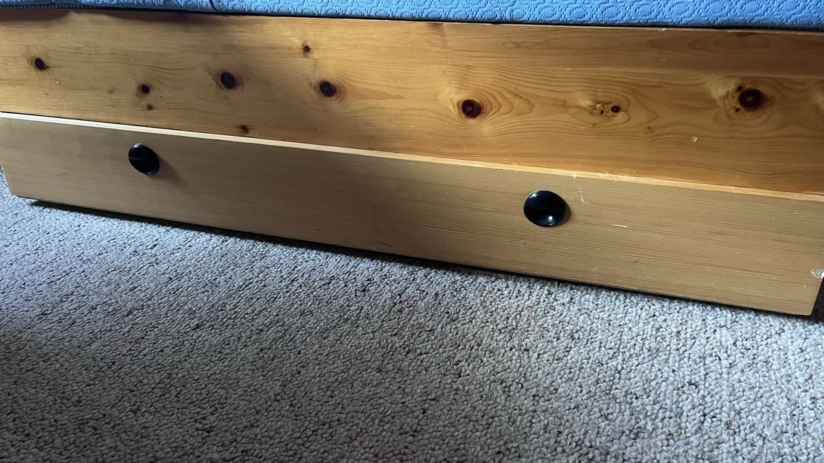 Letti: Einzelbett 190x90 – Usato da Laax GR venduto da mic_f96f 1