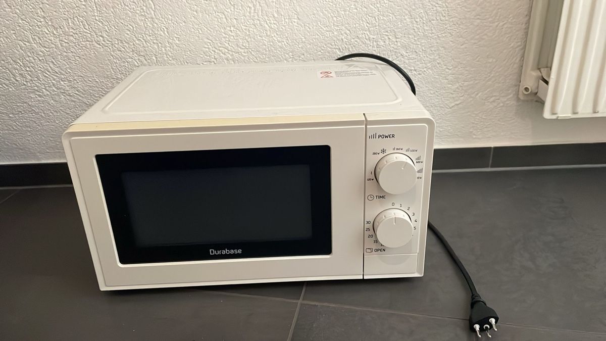 Durabase Elettrodomestici da cucina: Micro onde  – Usato da Biel/Bienne venduto da tam_ysd9