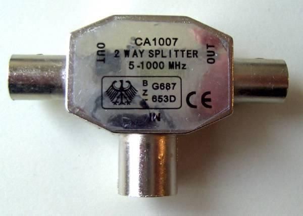Cavi: Verteiler Antenne 1x Buchse/2x Stecker – Nuovo (secondo la descrizione) da Basel venduto da Palmenland