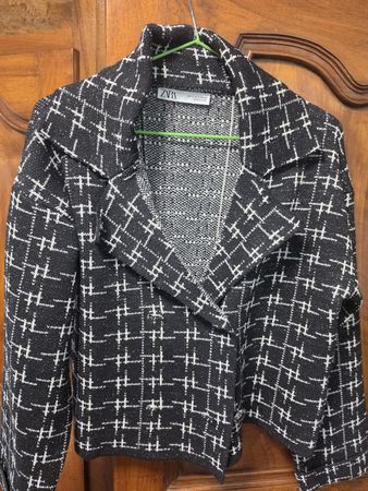 Veste courte Zara motif carreaux noir et blanc T M