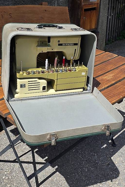 Bernina Macchine da cucire: Nähmaschine Bernina record – Usato da Lüen venduto da nidi7027 2