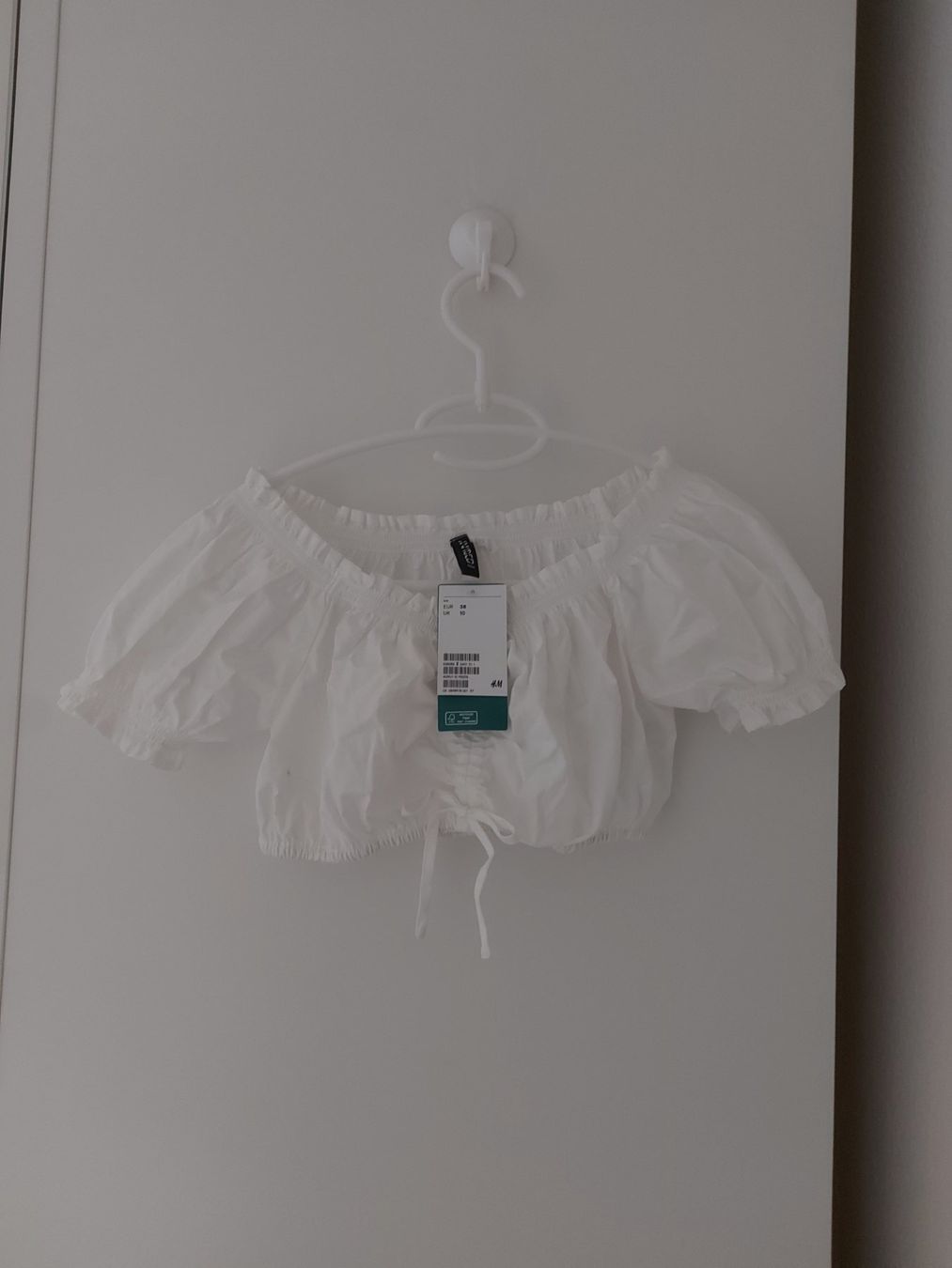 H&M Top: Blouse courte – Nuovo e nell'imballaggio originale da Le Mont-Pèlerin venduto da jux_x96b