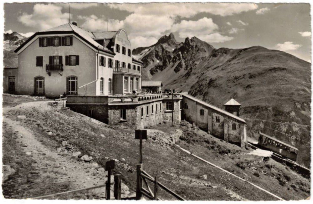 Cartoline postali: St. Moritz - Standseilbahn Muottas Muragl – Usato da Binningen venduto da Mountainrider