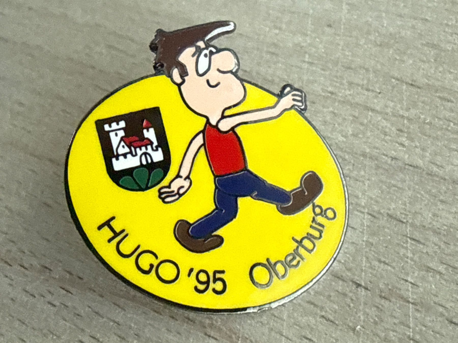 Placchette & Badge: Pin Hugo '95 Oberburg – Usato da Glattbrugg venduto da Schweigmatt