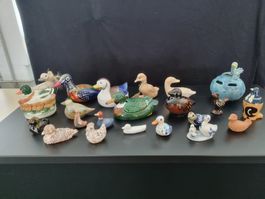 22 Stück Enten/Ganssammlung Keramik/Ton im Konvolut