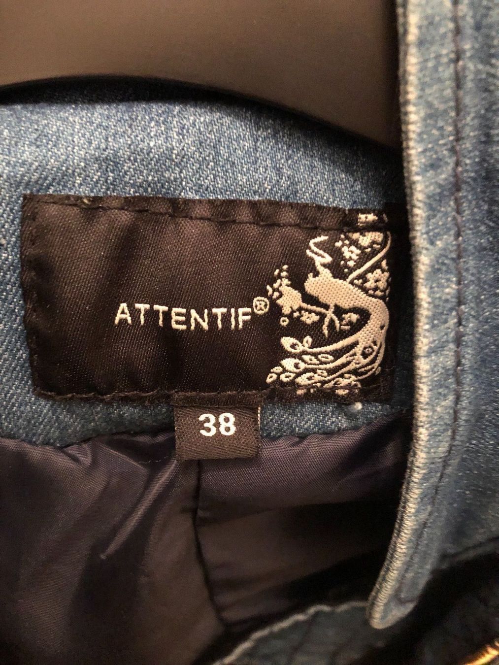Jacken: Damen Jeans Jacke mit wunderschönen Optik – Neu (gemäss Beschreibung) aus Basel von Ivana_4 4